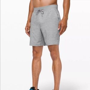 COPY - Lululemon T. H. E. Short 9” linerless